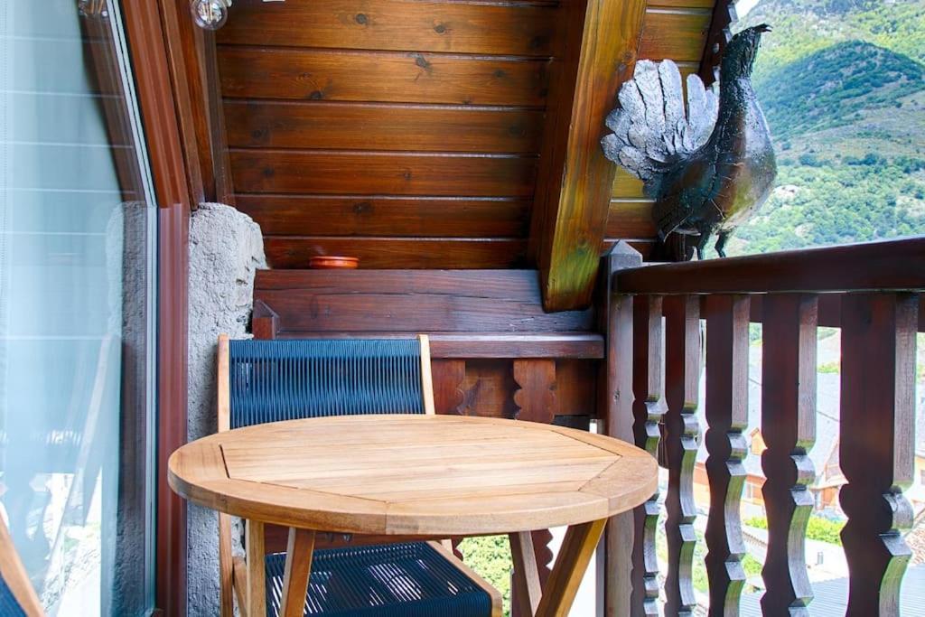 Ferienwohnung Saplan Real Estate Casa Izadi Bossost Exterior foto